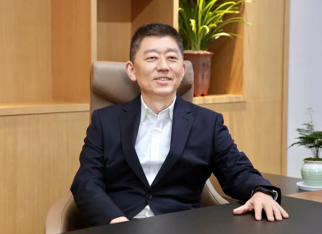 揚子江藥業(yè)集團徐浩宇：沿著黨指引的航向 步履鏗鏘 奮厲奮發(fā) 把企業(yè)做實做強做優(yōu)